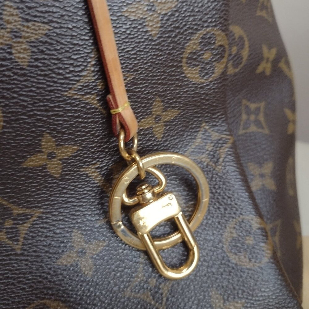 💯% AUTHENTIC Beautiful Louis Vuitton Artsy MM - Picture 11 of 16